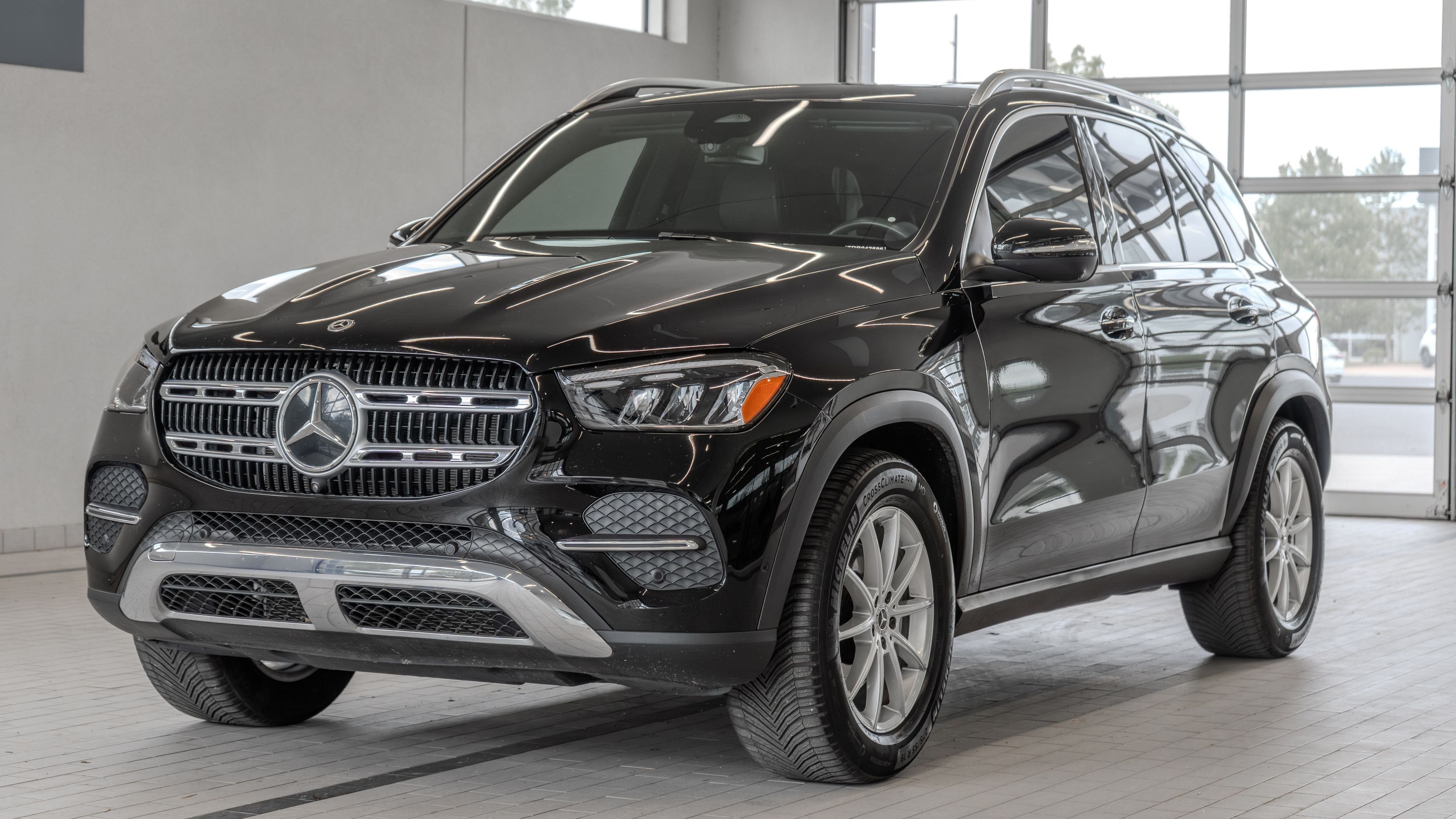 Certified Used 2024 Black Mercedes-Benz GLE 350 image 23