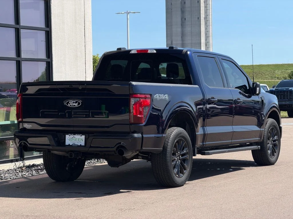 Used 2024 Black Ford XLT image 5