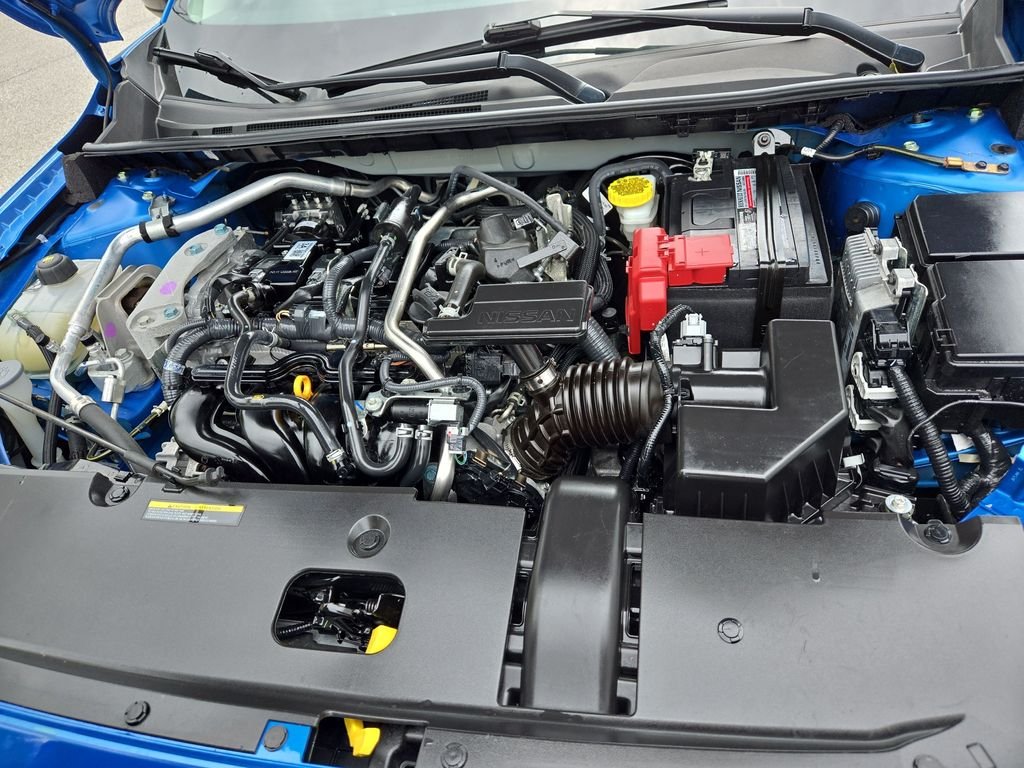 Used 2025 Electric Blue Metallic Nissan SR image 21