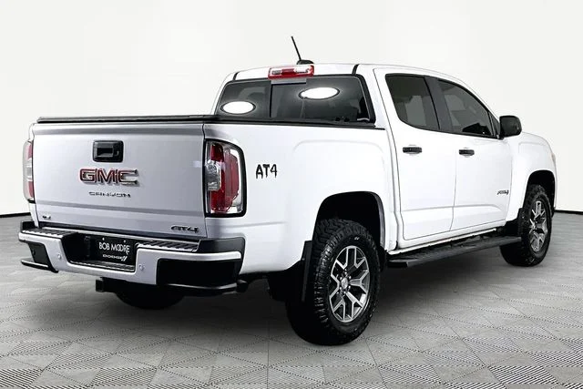 Used 2022 White GMC AT4 w/Leather image 6