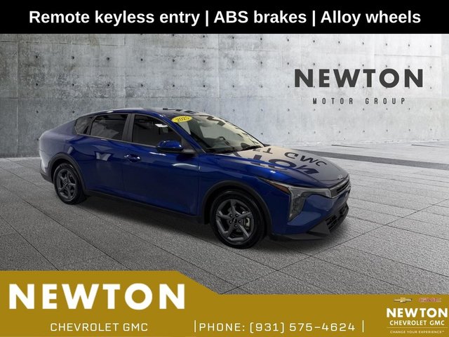Pre-Owned 2025 Kia K4 LXS FWD 4D Sedan
