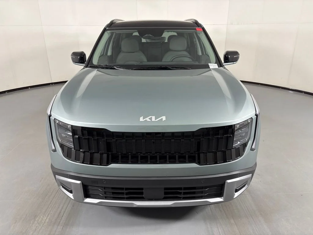New 2027 Iceberg Green Kia EX image 3