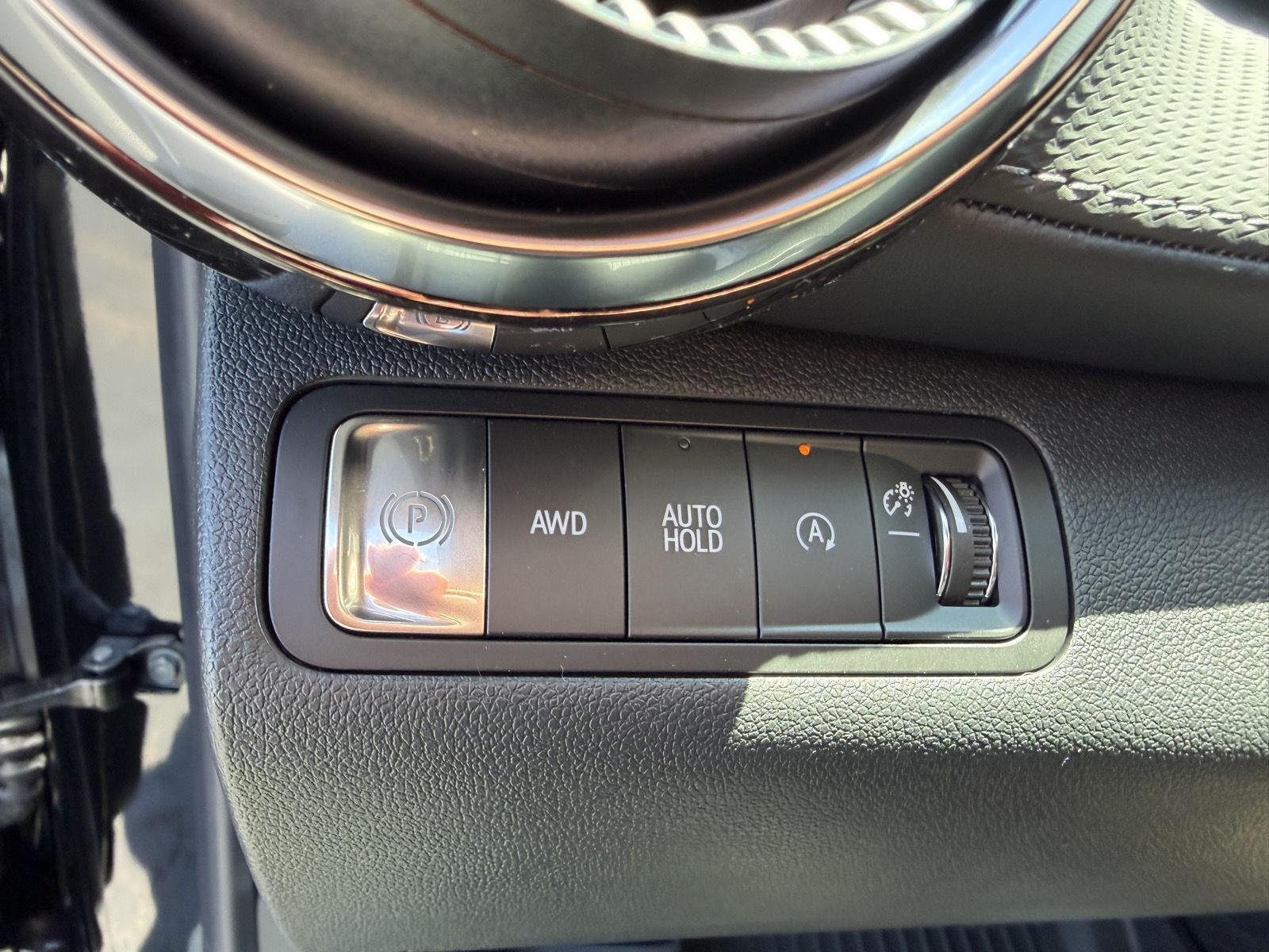 2026 Chevrolet Equinox LT - Photo 17