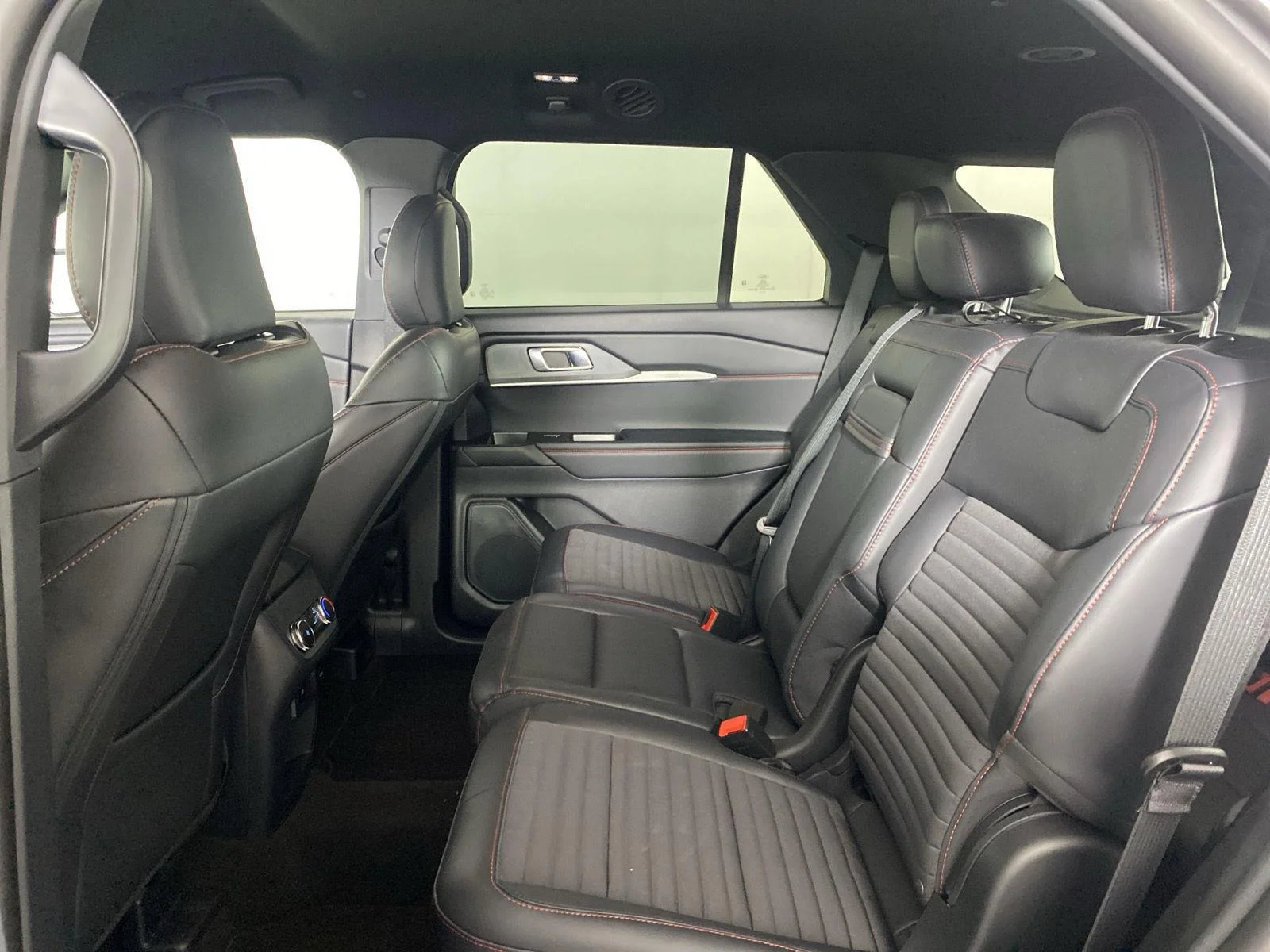 Used 2026 Carbonized Gray Ford  image 23