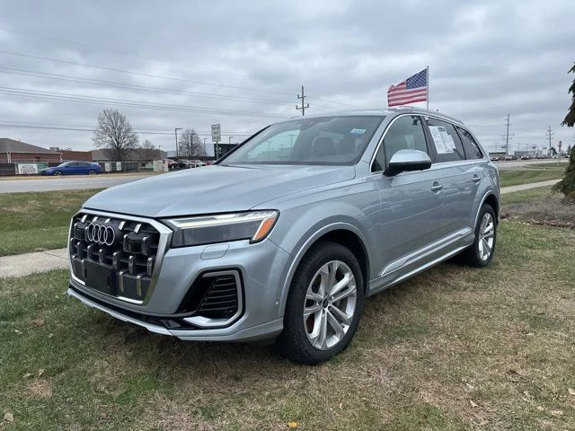 Used 2025 Satellite Silver Metallic Audi 55 Premium Plus image 3