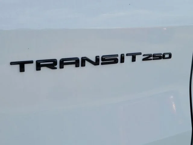 New 2026 Oxford White Ford Base image 9