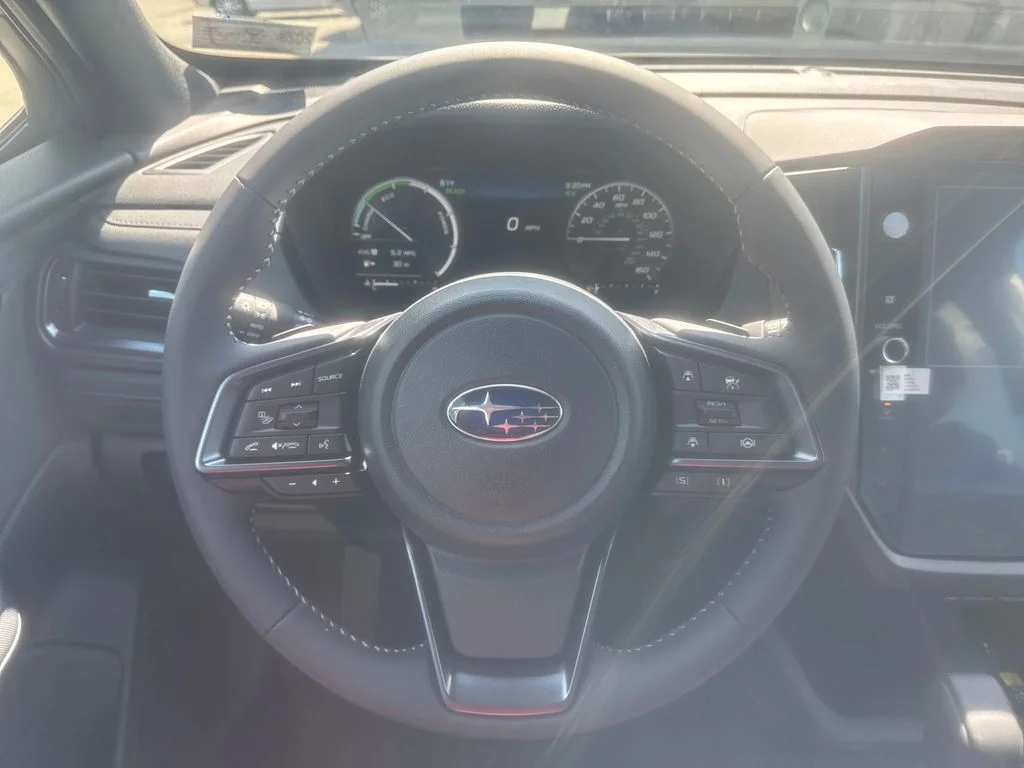 New 2026 CRYSTAL WHITE PEARL Subaru Limited Hybrid image 26