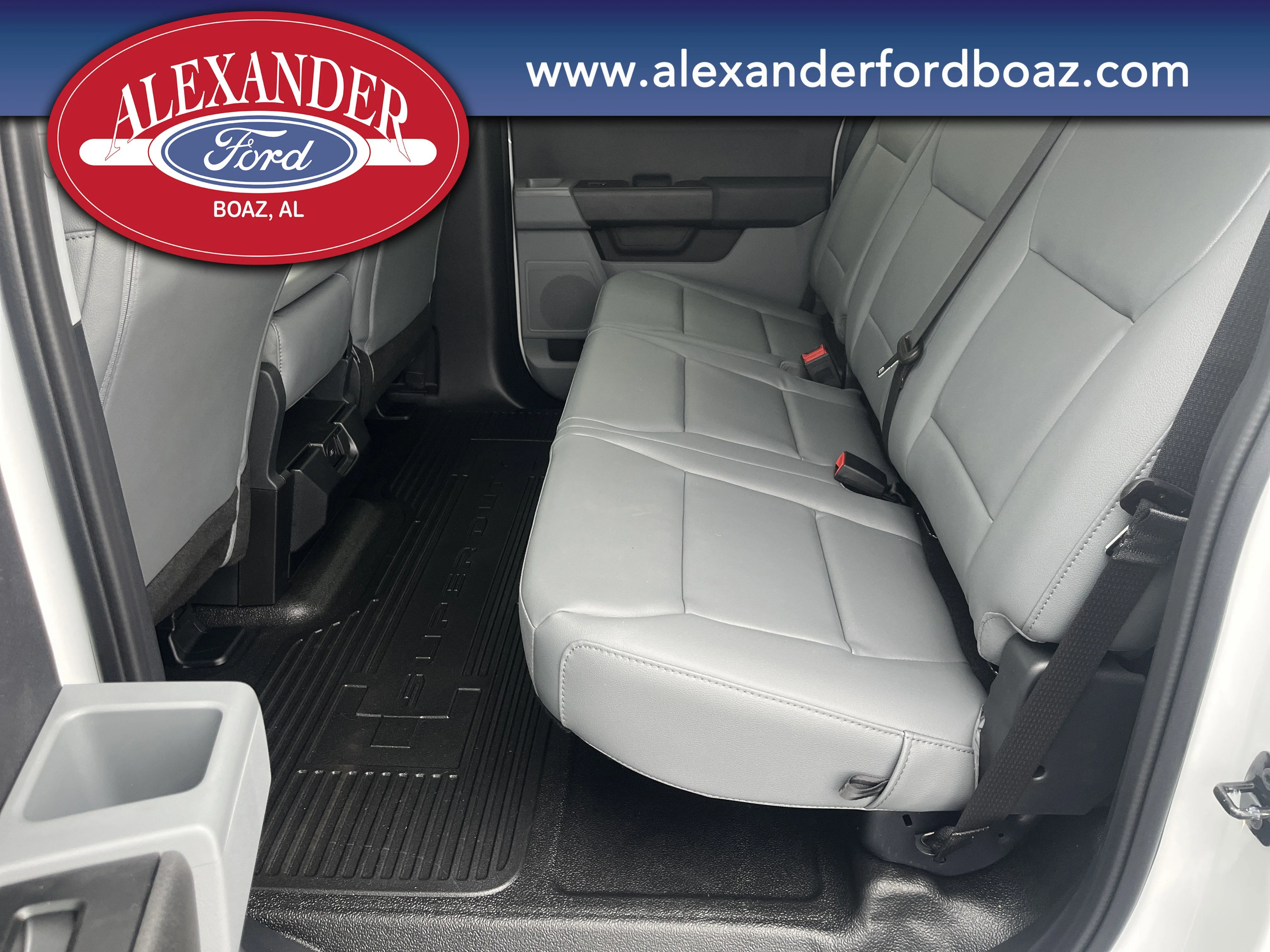 New 2026 Oxford White Ford F-350® XL image 14