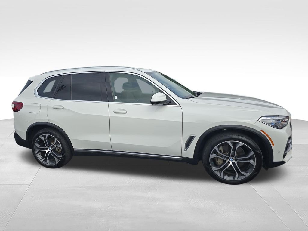 Used 2020 White BMW xDrive50i image 6