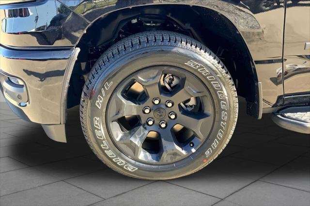 New 2026 Diamond Black Crystal Pearl-Coat Exterior Paint RAM Express image 11