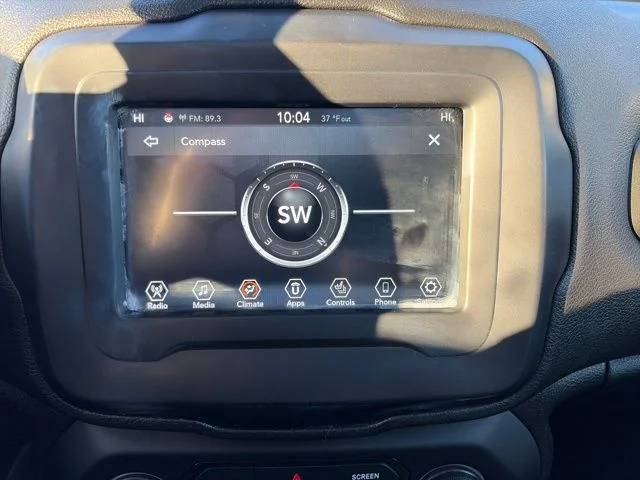 Used 2019 Black Jeep Latitude image 21