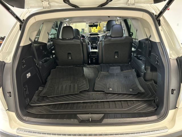 Used 2020 White Subaru Limited image 22