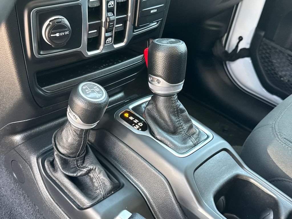 Used 2023 White Jeep Willys 4xe image 25