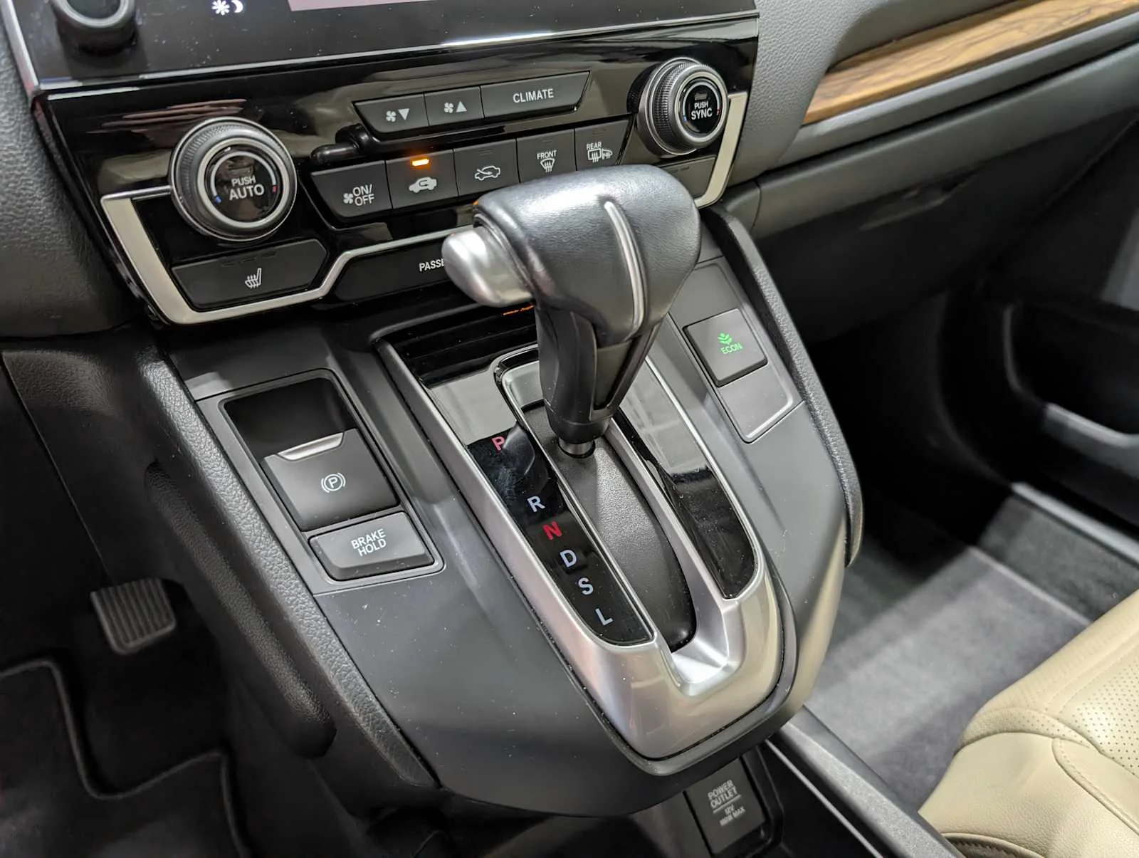 Used 2017 Sandstorm Metallic Honda EX-L image 32