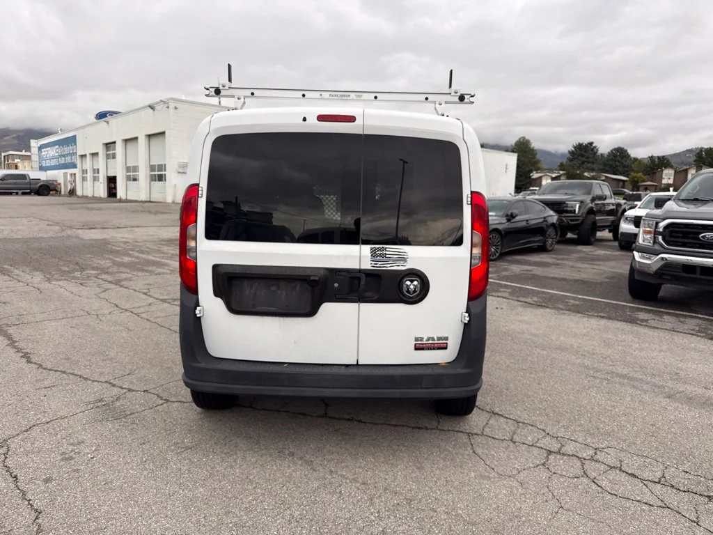 Used 2016 Bright White Ram Tradesman image 11