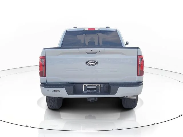 Used 2024 White Ford XLT image 6