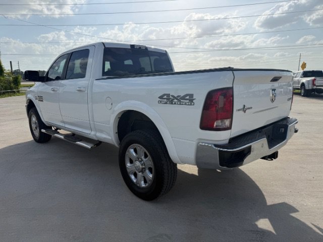 Used 2017 Bright White Clearcoat Ram Lone Star image 3