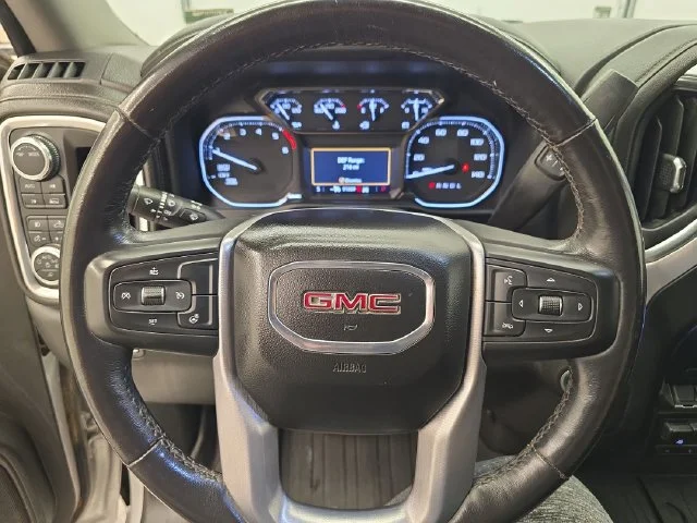 Used 2022 Quicksilver Metallic GMC SLT image 28