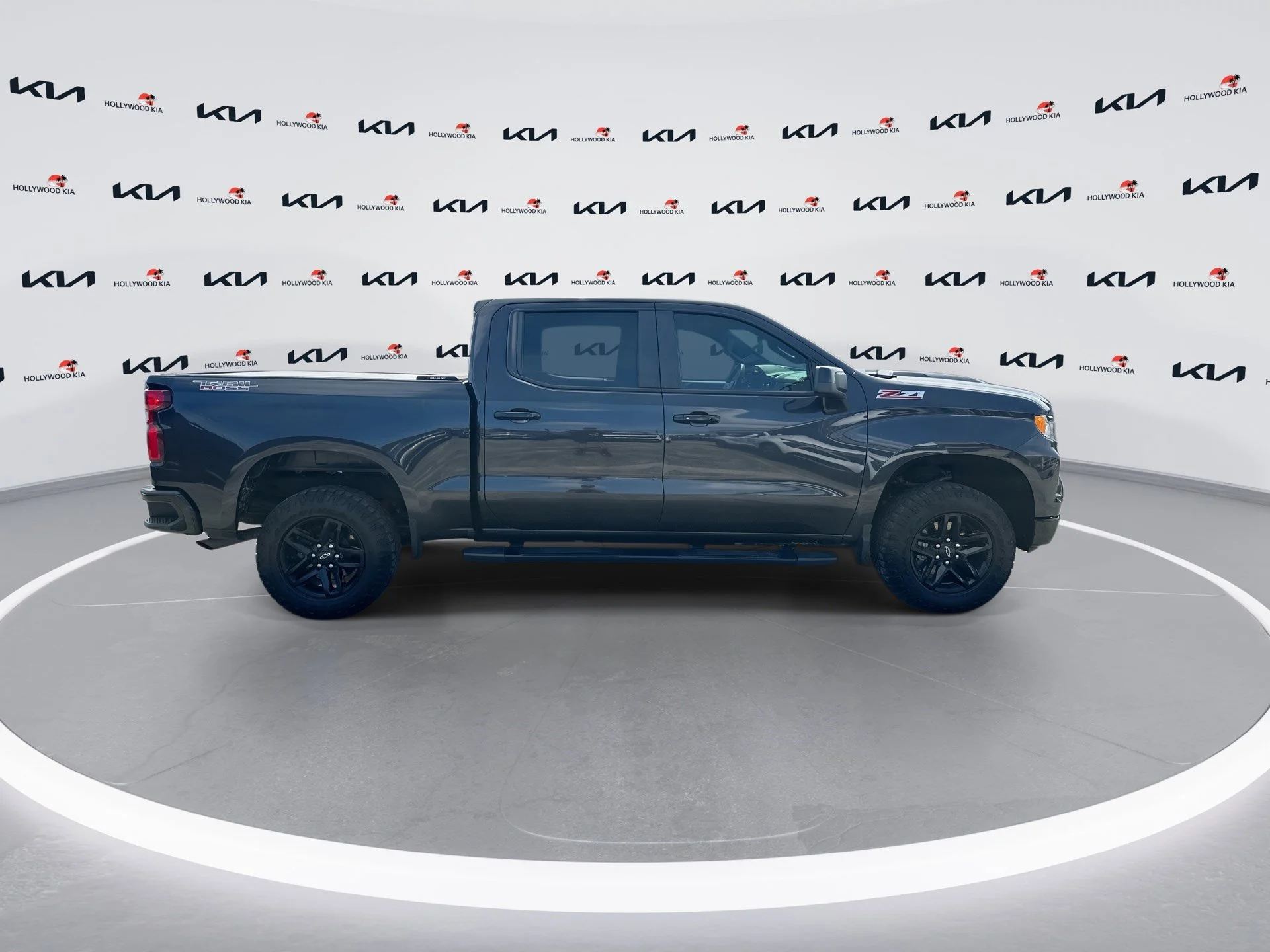 Used 2022 Dark Ash Metallic Chevrolet LT Trail Boss image 9