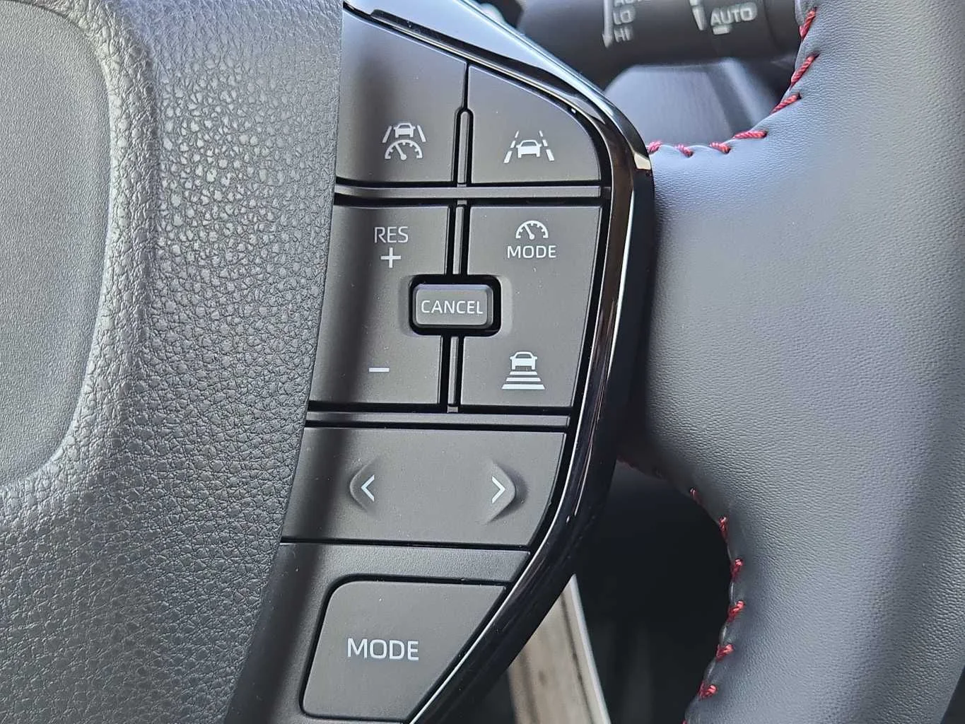 2026 Toyota Prius Plug-in Hybrid XSE - Photo 23