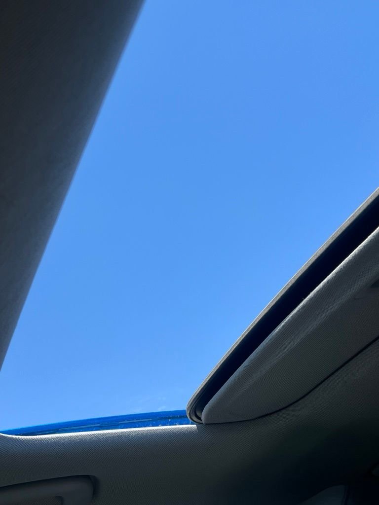 Used 2018 Blue Hyundai Value Edition image 22