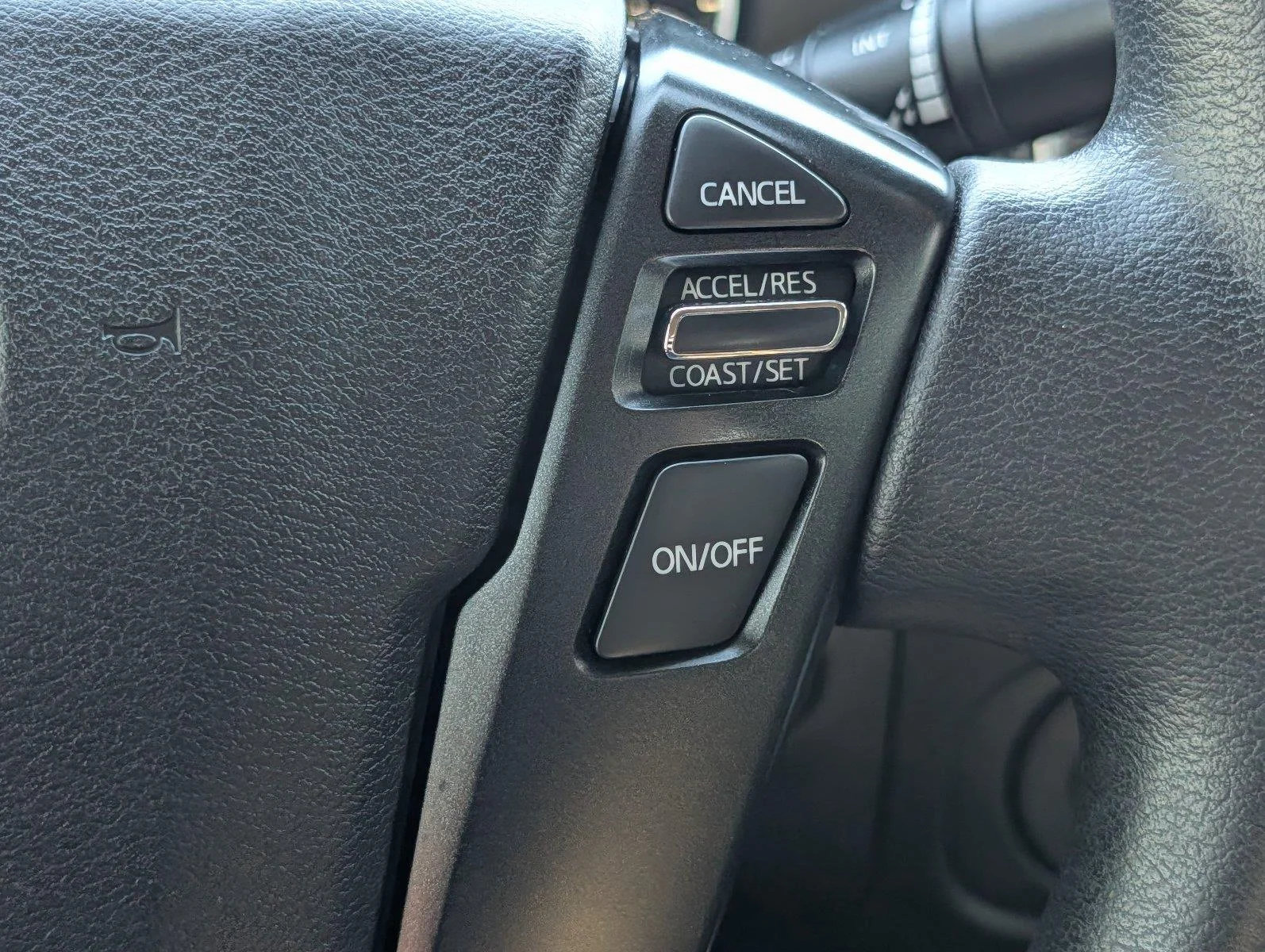 Used 2024 Glacier White Nissan SV image 25
