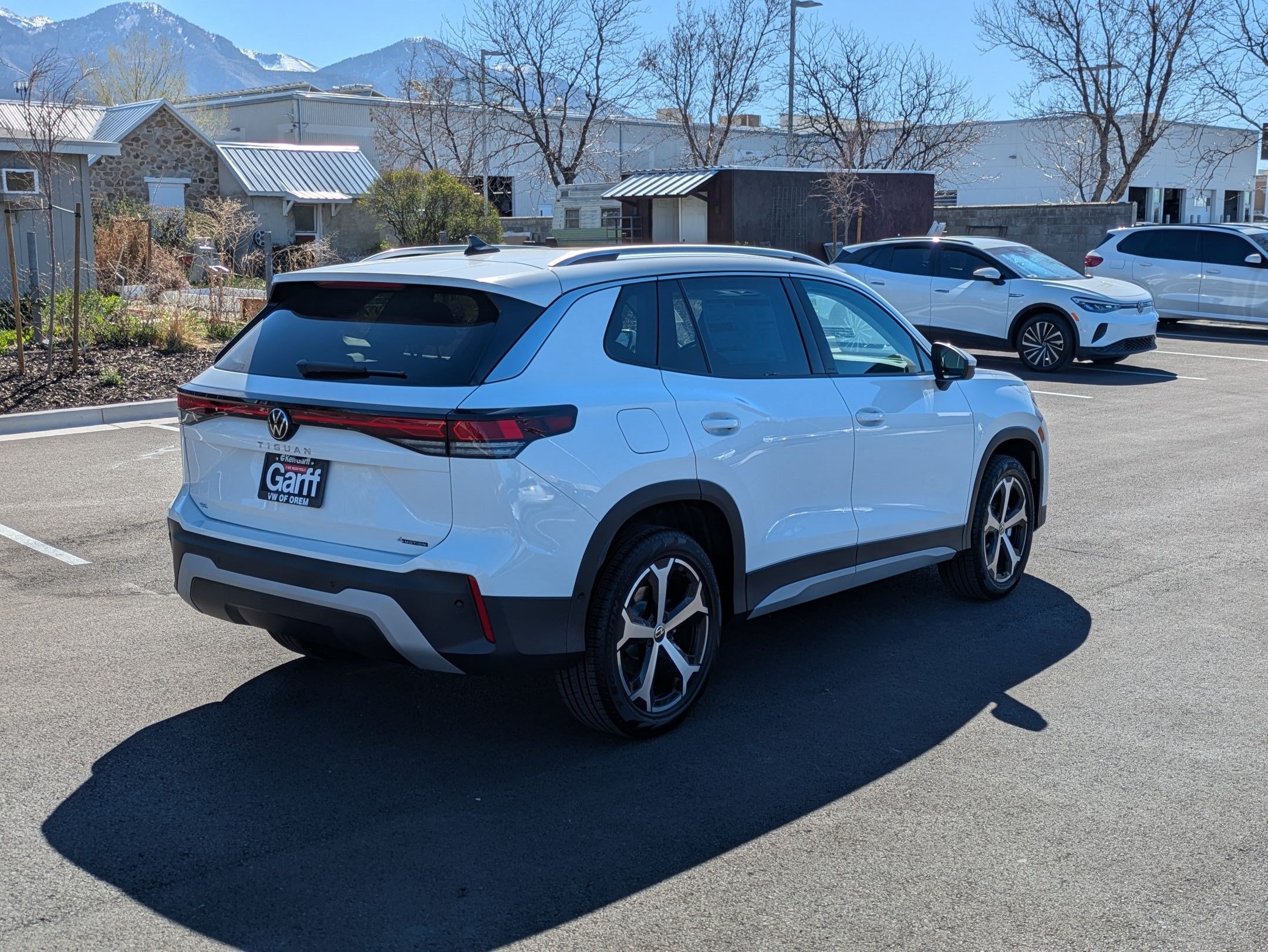 New 2026 Pure White Volkswagen SE image 3