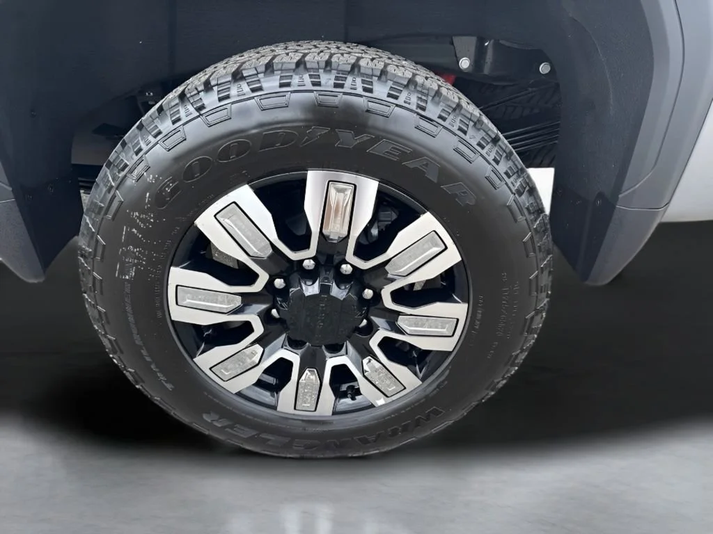 Used 2026 Sterling Metallic GMC Denali image 37