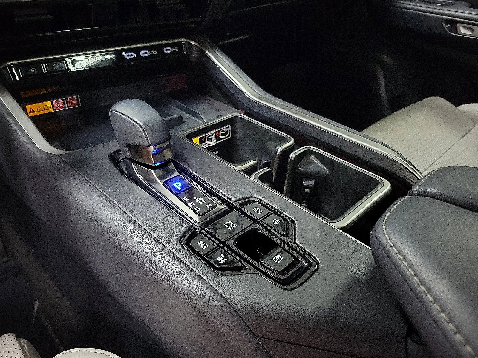2024 Lexus TX 350 - Photo 15