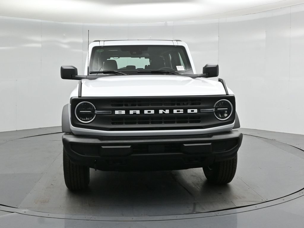 New 2026 Oxford White Ford Base image 22