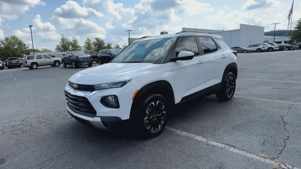 2023 Chevrolet Trailblazer LT photo 3