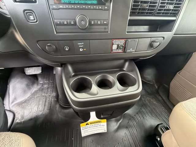 New 2026 Summit White GMC Work Van image 18