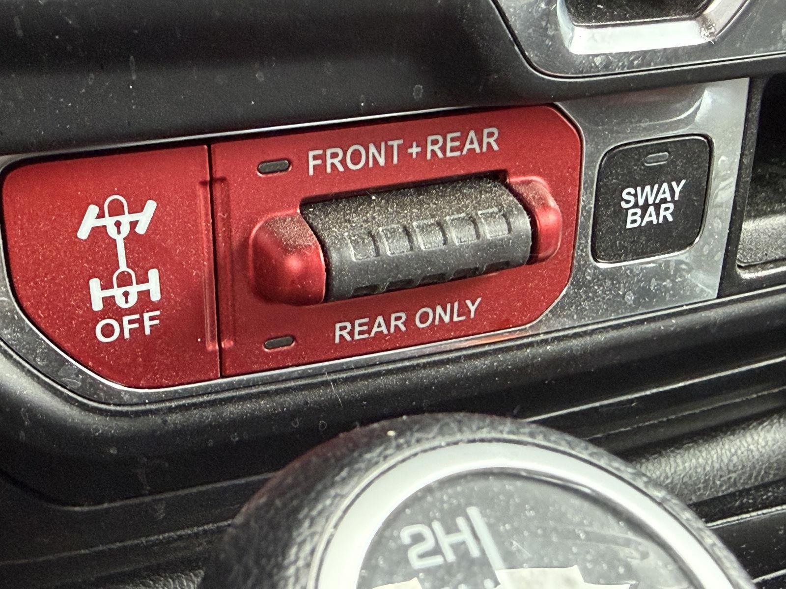 Used 2019 Firecracker Red Clearcoat Jeep Rubicon image 10