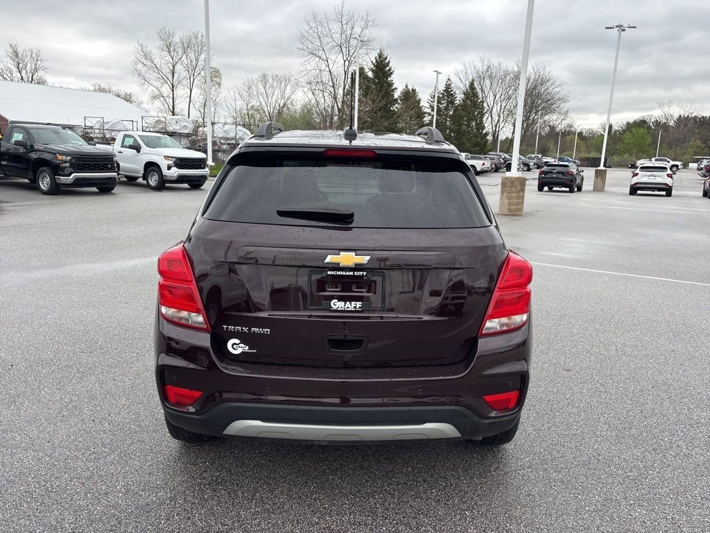 Certified 2022 Chevrolet Trax LT with VIN KL7CJPSM5NB540844 for sale in Michigan City, IN