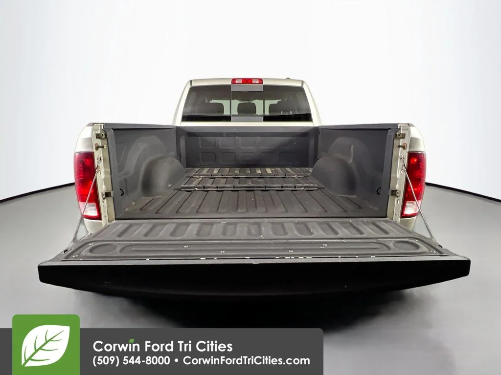 Used 2010 Gray Ram SLT image 14