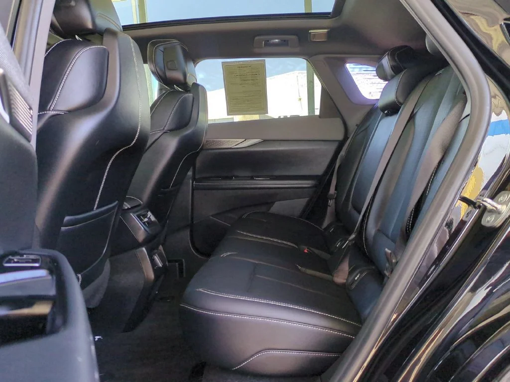 2026 Cadillac OPTIQ Premium Sport - Photo 30