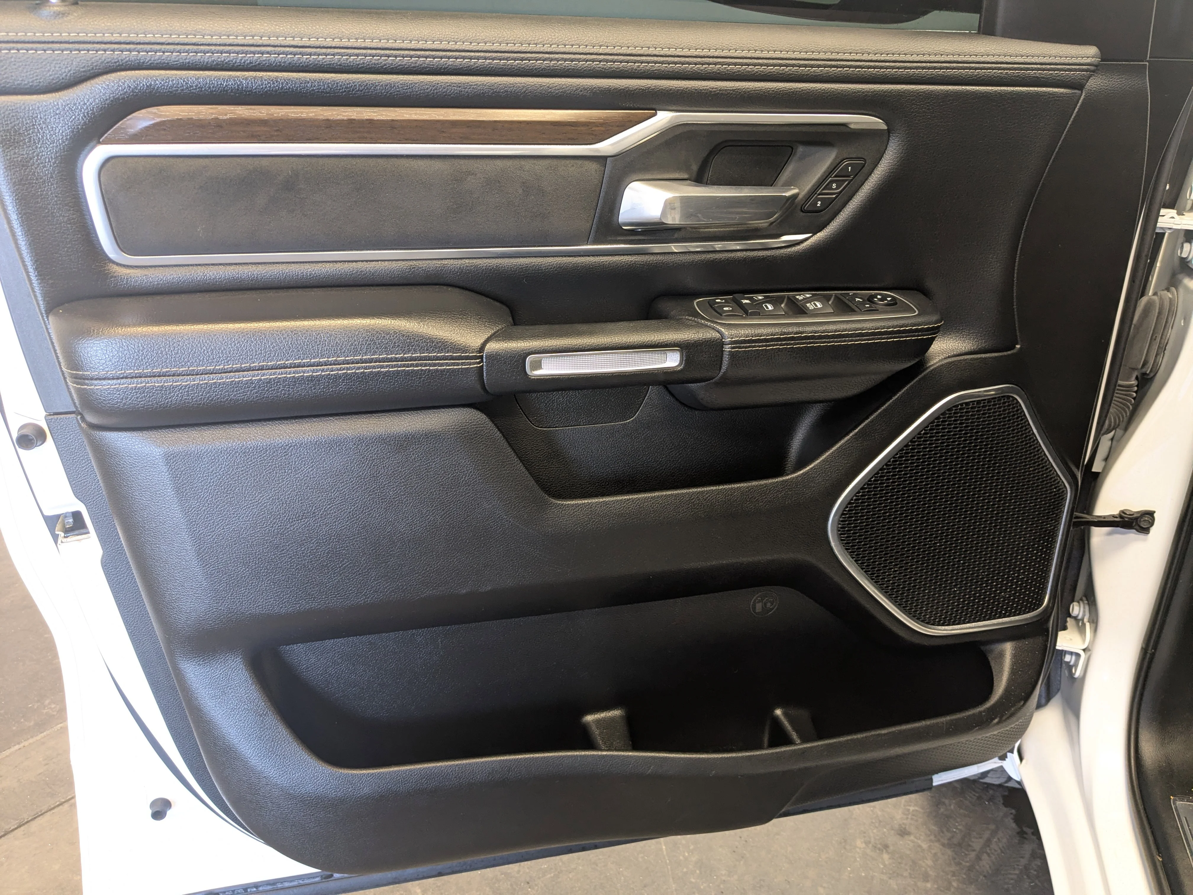 Used 2021 Bright White Clearcoat Ram Laramie image 14