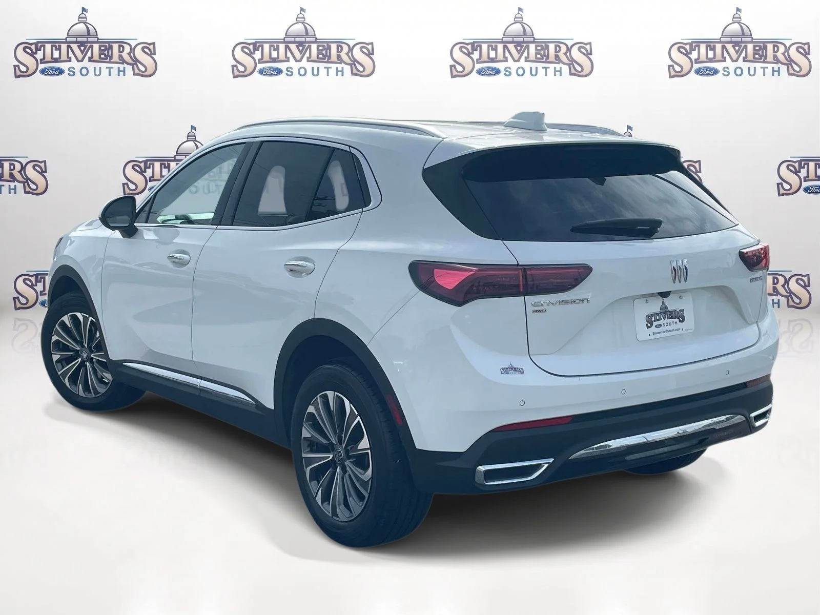 Used 2024 White Buick Preferred image 5