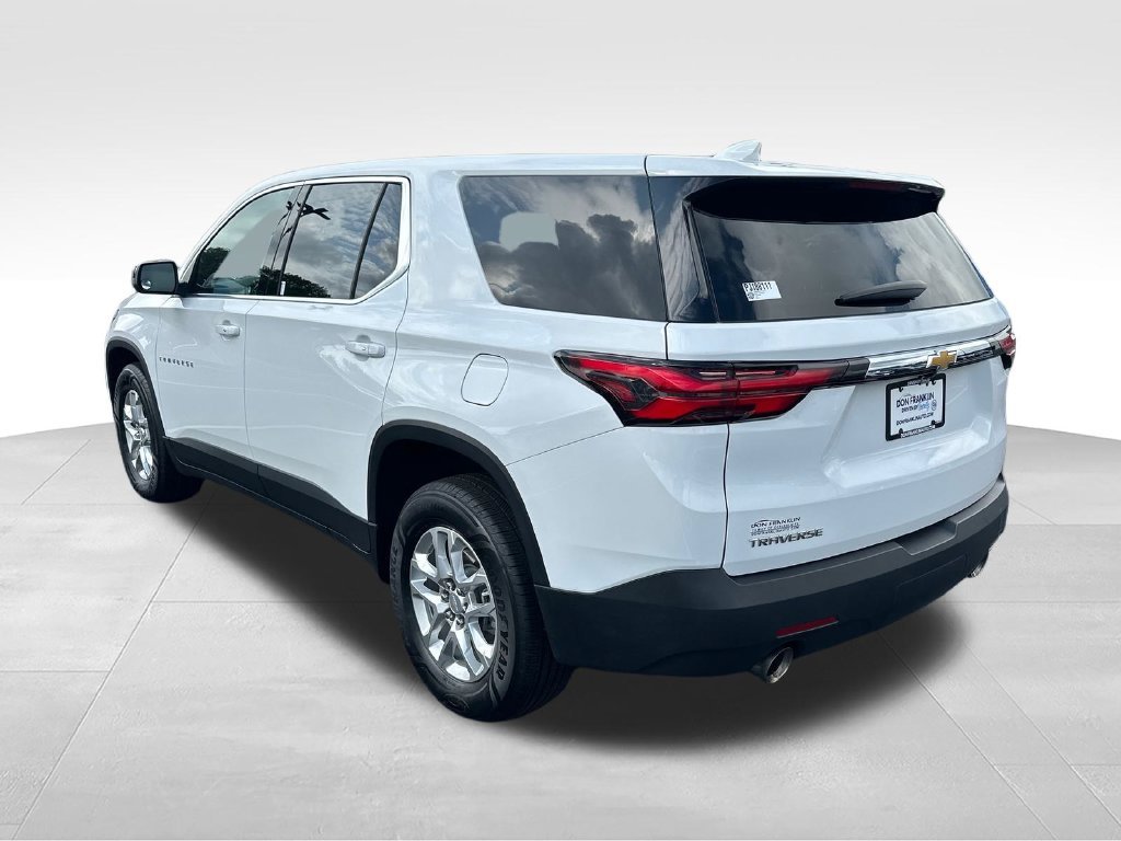 Used 2023 White Chevrolet LS image 3