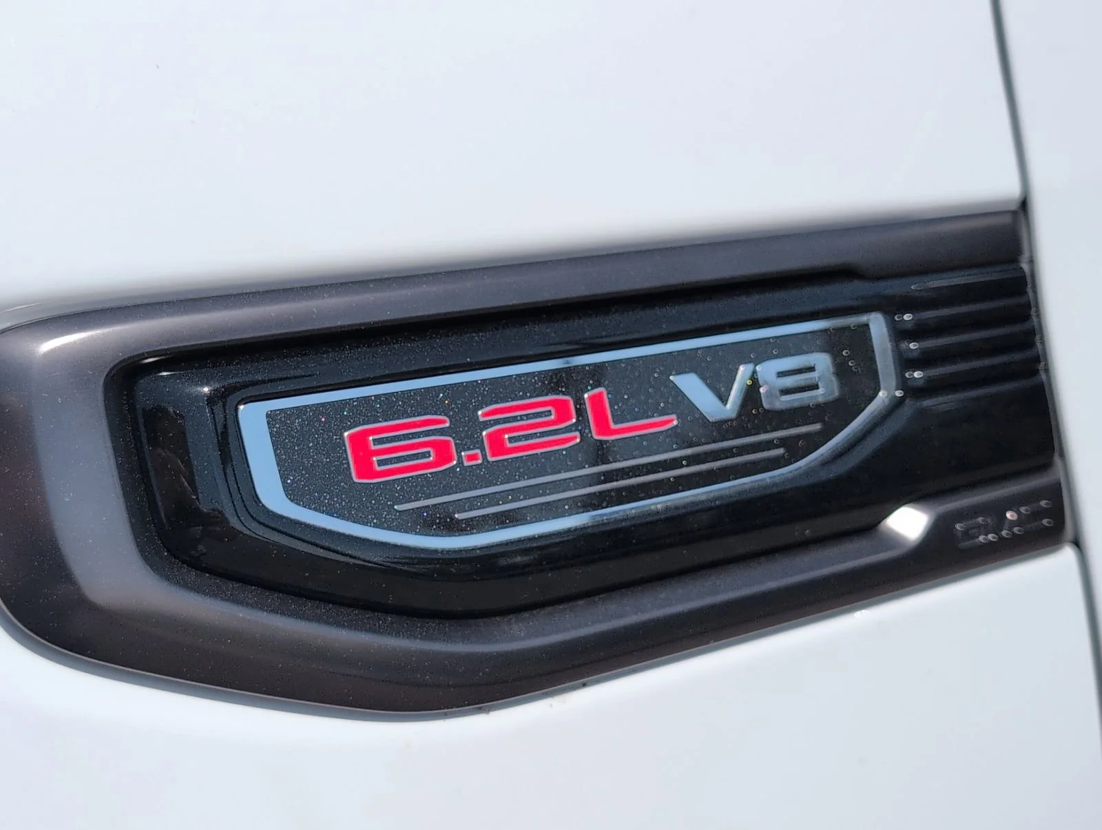 New 2026 Summit White GMC AT4X image 9