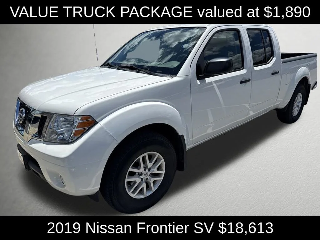 Used 2019 White Nissan SV image 2