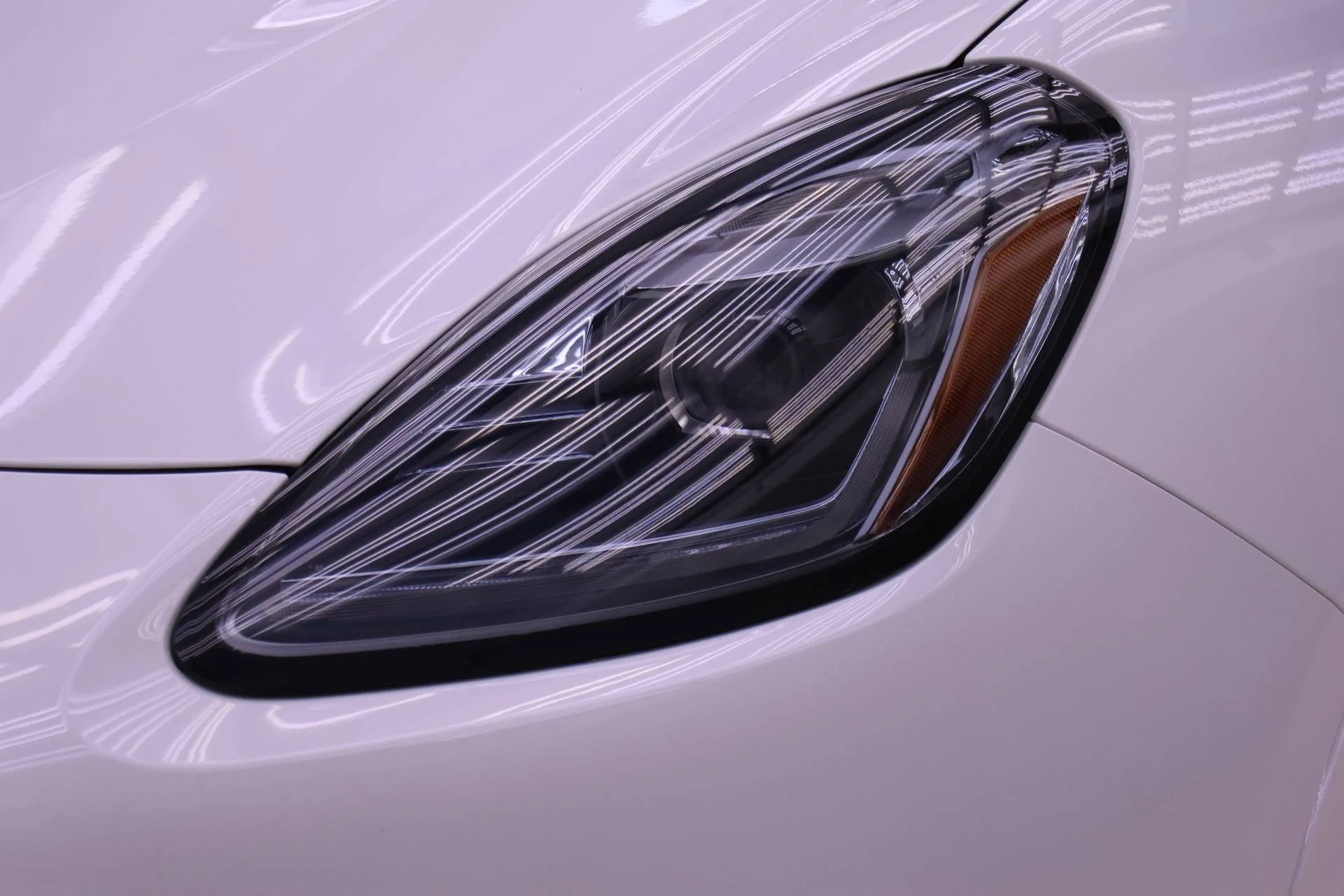 Used 2023 White Maserati Modena image 25