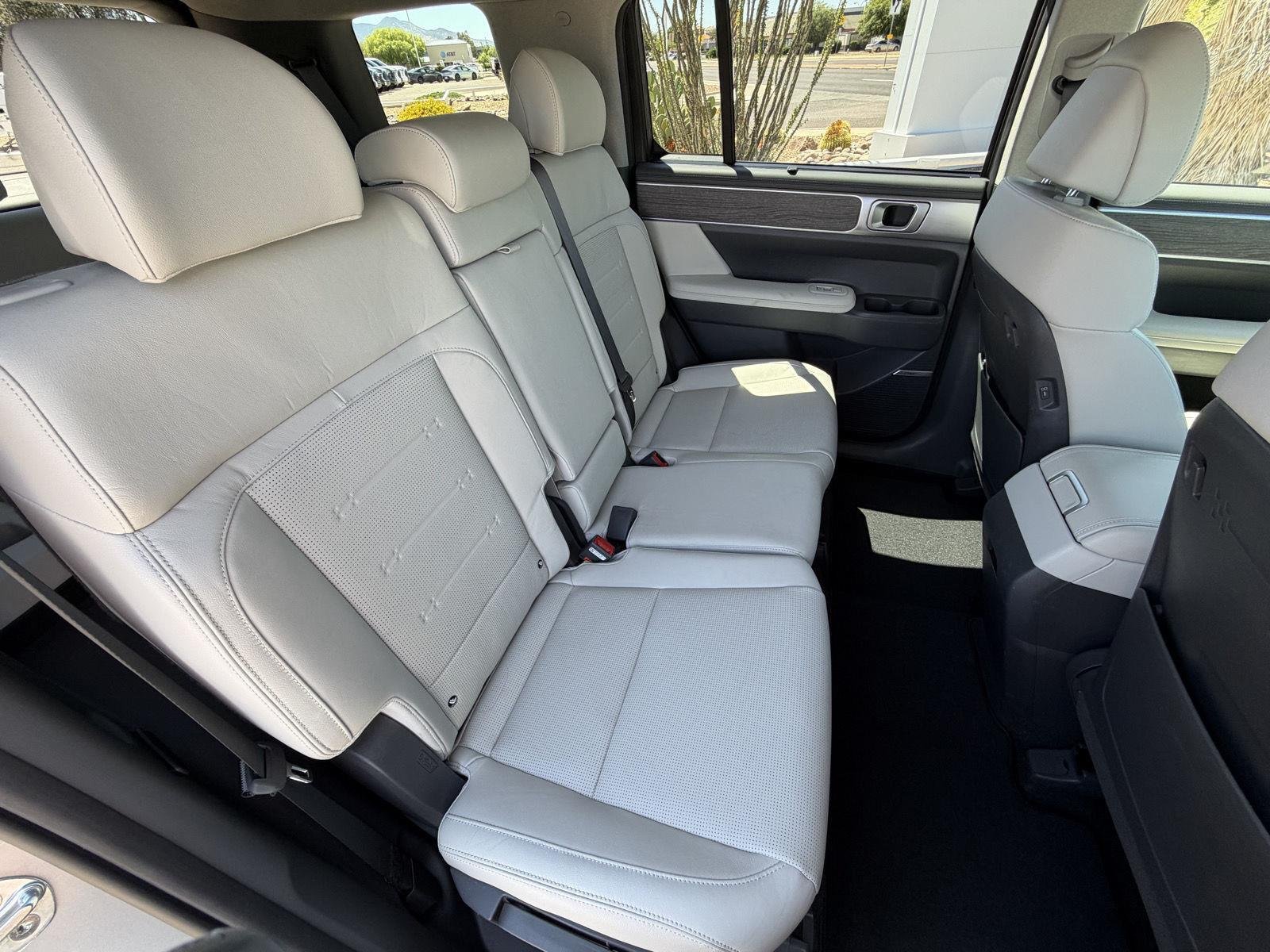 Used 2024 Shimmering Silver Hyundai Limited image 23
