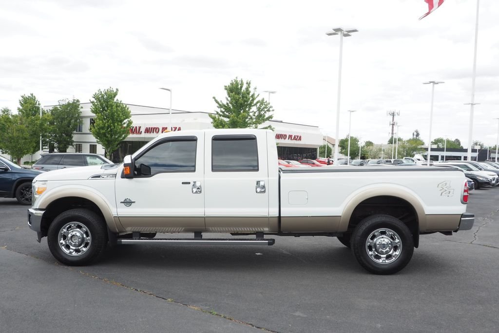 Used 2012 White Ford Lariat image 8