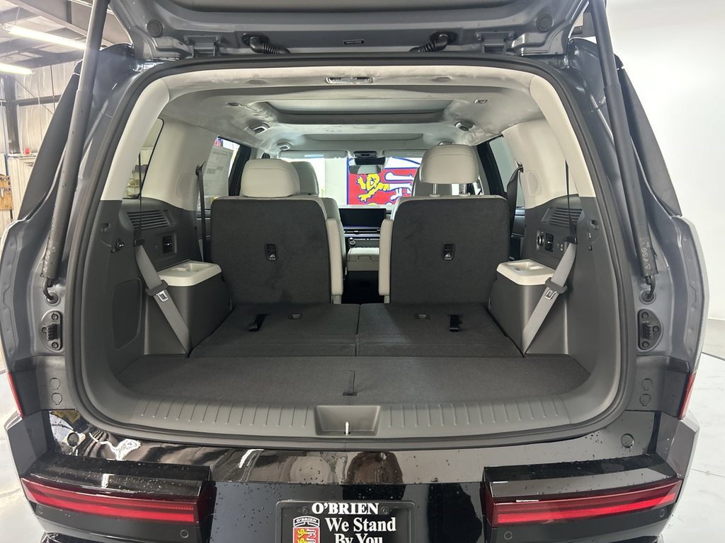 New 2026 Gray Hyundai Calligraphy AWD image 37