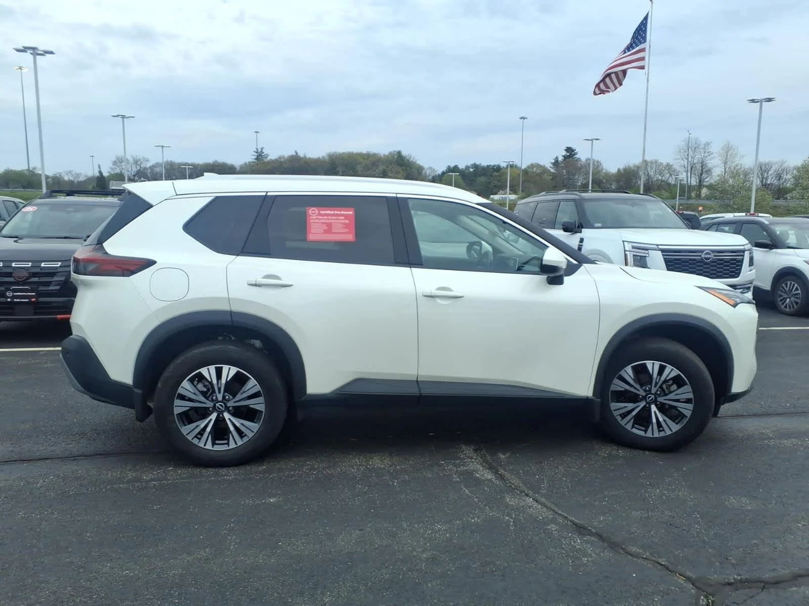 Certified Used 2023 Pearl White Tricoat Nissan SV image 4