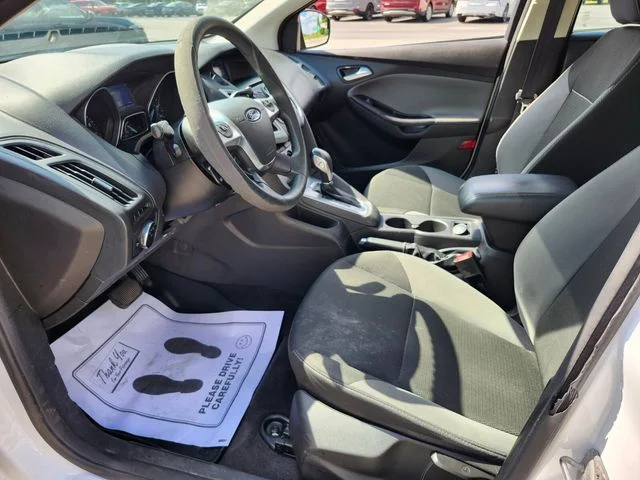 Used 2014 White Ford SE image 10
