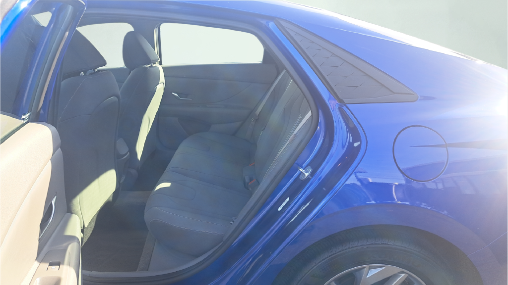 Used 2024 Blue Hyundai SEL image 24