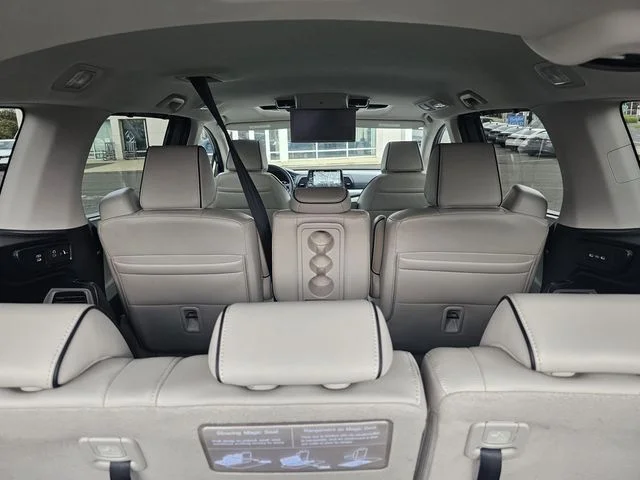 2025 Honda Odyssey Touring - Photo 13