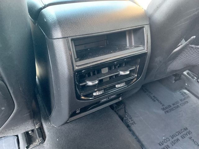 Used 2023 Black Jeep Altitude X image 17